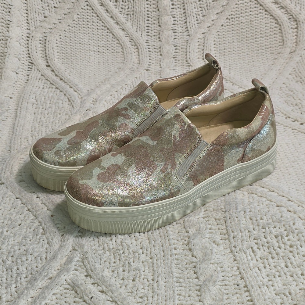 Marc Fisher Leather Platform Sneakers Gold Camo Metallic Womens 8M Excellent